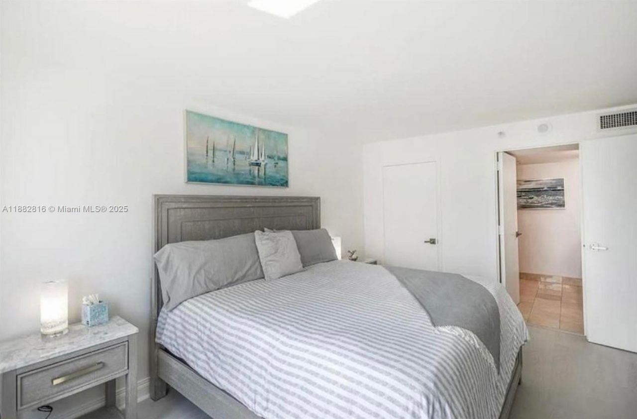 2670 E Sunrise Blvd, Unit 1103, Fort Lauderdale, FL 33304 Photo