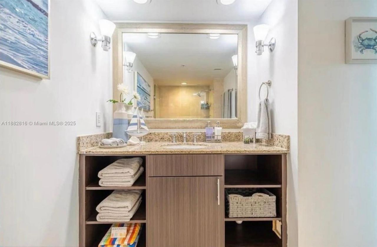 2670 E Sunrise Blvd, Unit 1103, Fort Lauderdale, FL 33304 Photo