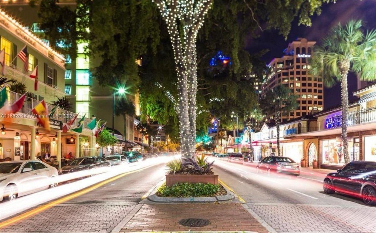 2670 E Sunrise Blvd, Unit 1103, Fort Lauderdale, FL 33304 Photo