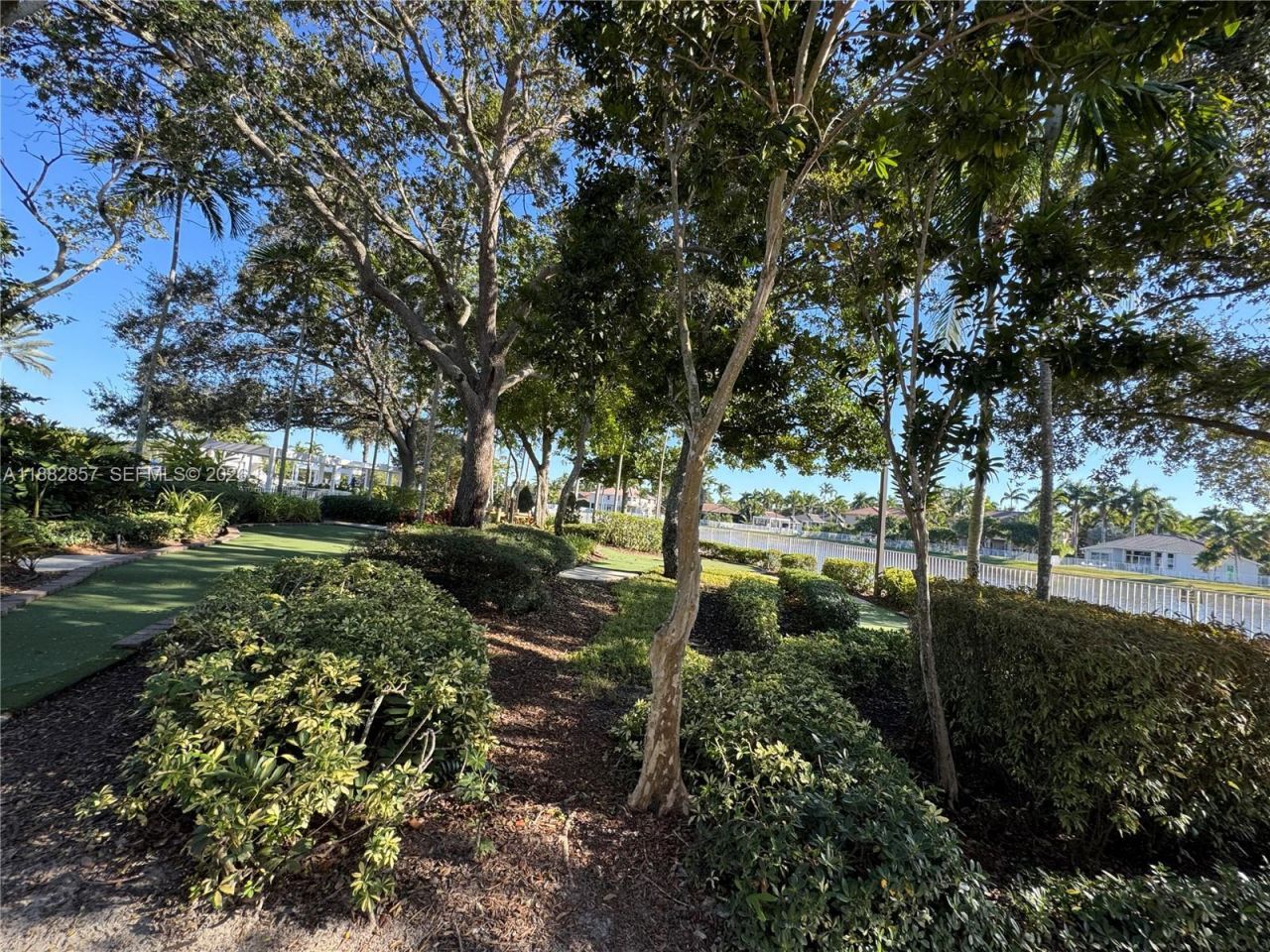 1316 Majesty Ter, Weston, FL 33327 Photo