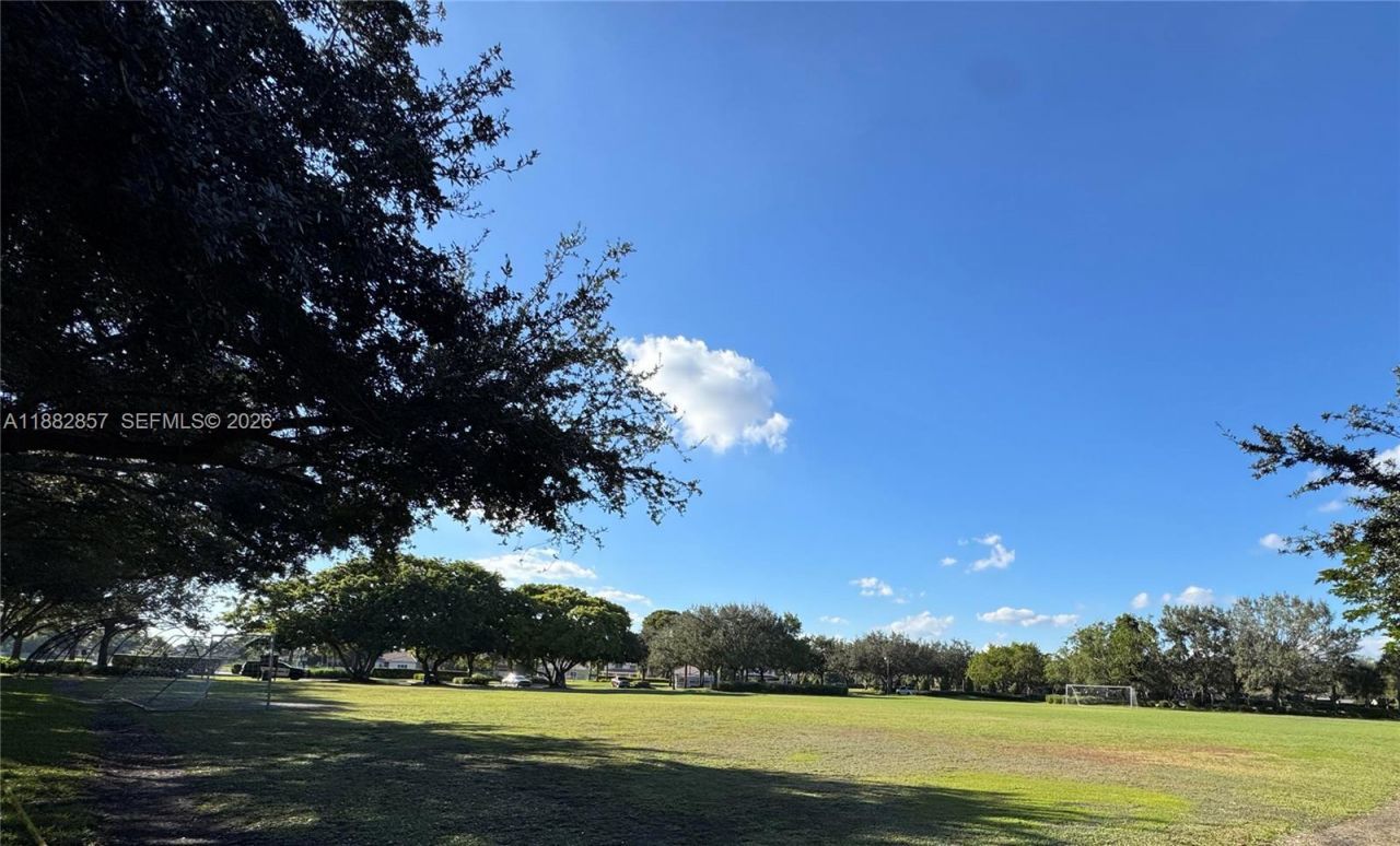 1316 Majesty Ter, Weston, FL 33327 Photo