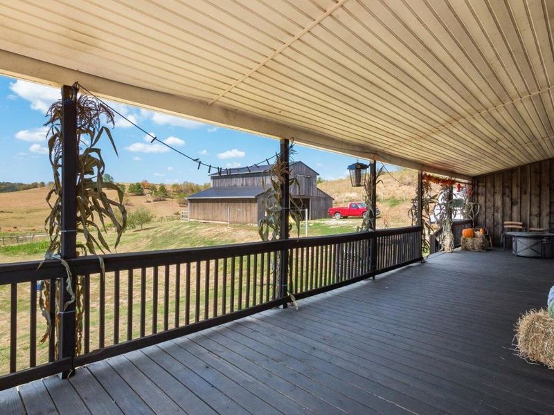 18513 Hobbler Lane, Lore City, OH 43755 Photo 24