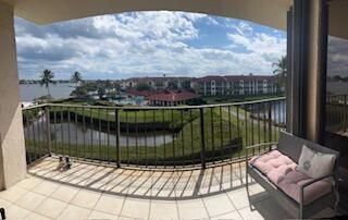 7020 Half Moon Circle, Unit 410, Hypoluxo, FL 33462 Photo