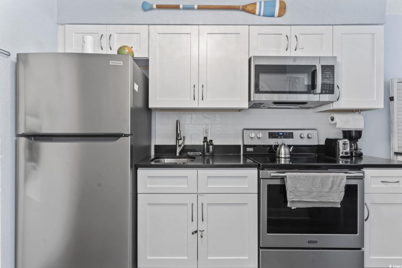 1207 S Ocean Blvd. Photo 7