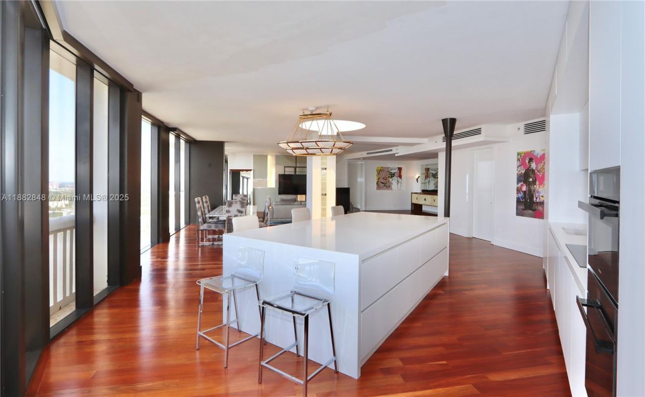 1000 Island Blvd, Unit PH2, Aventura, FL 33160 Photo