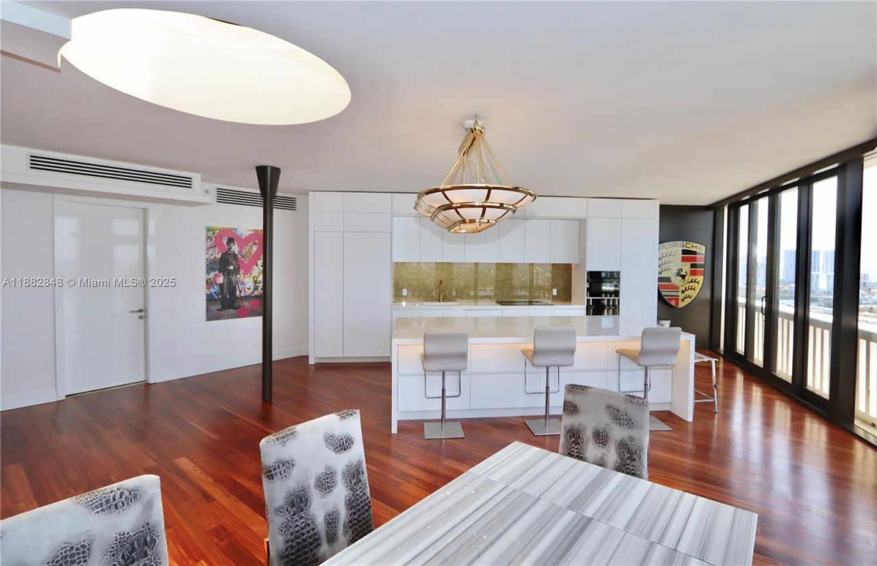 1000 Island Blvd, Unit PH2, Aventura, FL 33160 Photo