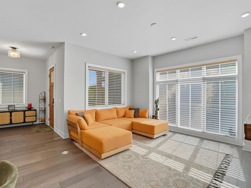 2872 Kobuk Drive, Columbus, OH 43228 Photo 10