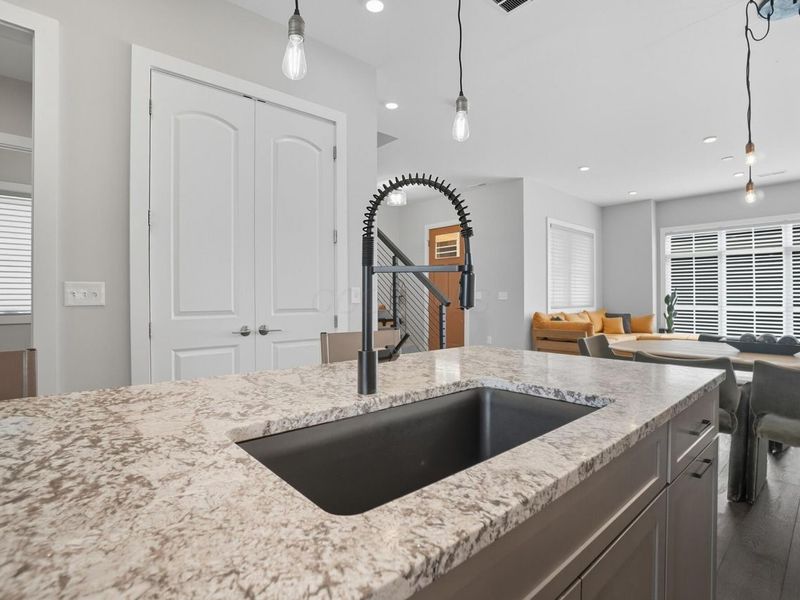 2872 Kobuk Drive, Columbus, OH 43228 Photo 20