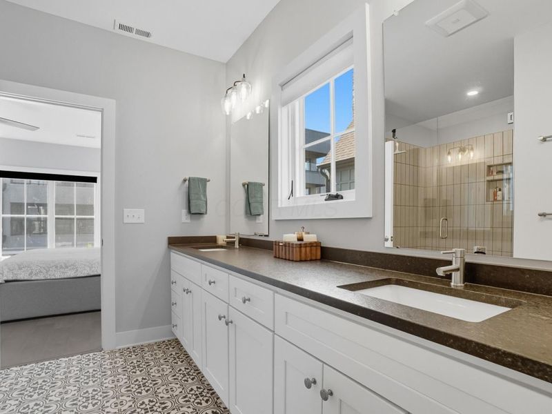 2872 Kobuk Drive, Columbus, OH 43228 Photo 32