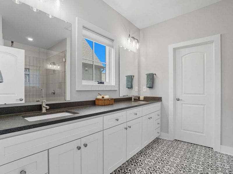 2872 Kobuk Drive, Columbus, OH 43228 Photo 33