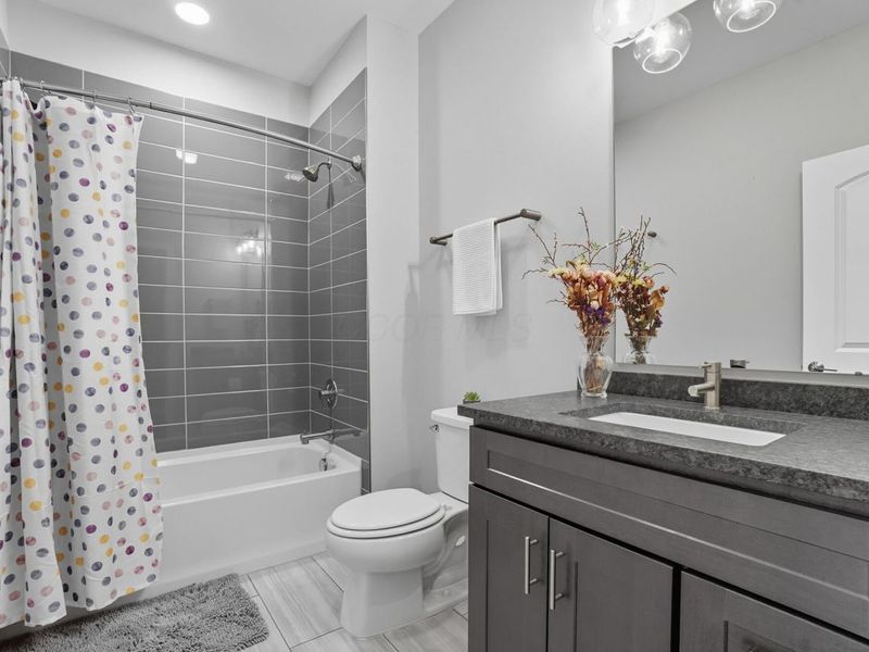 2872 Kobuk Drive, Columbus, OH 43228 Photo 39