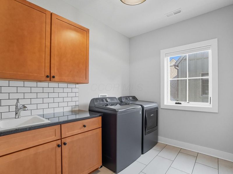 2872 Kobuk Drive, Columbus, OH 43228 Photo 43