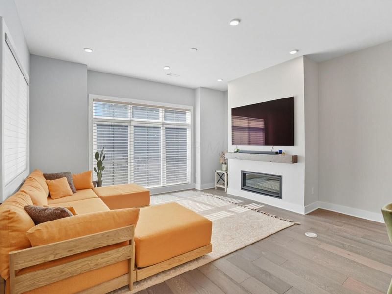 2872 Kobuk Drive, Columbus, OH 43228 Photo 7