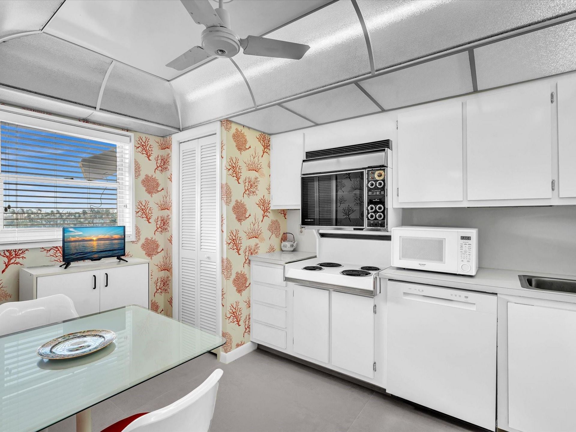 1537 E Hillsboro Boulevard, Unit 438, Deerfield Beach, FL 33441 Photo