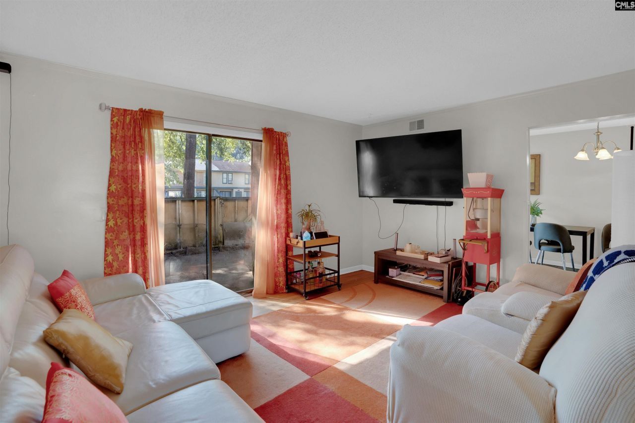 205 Timber Court Photo 13