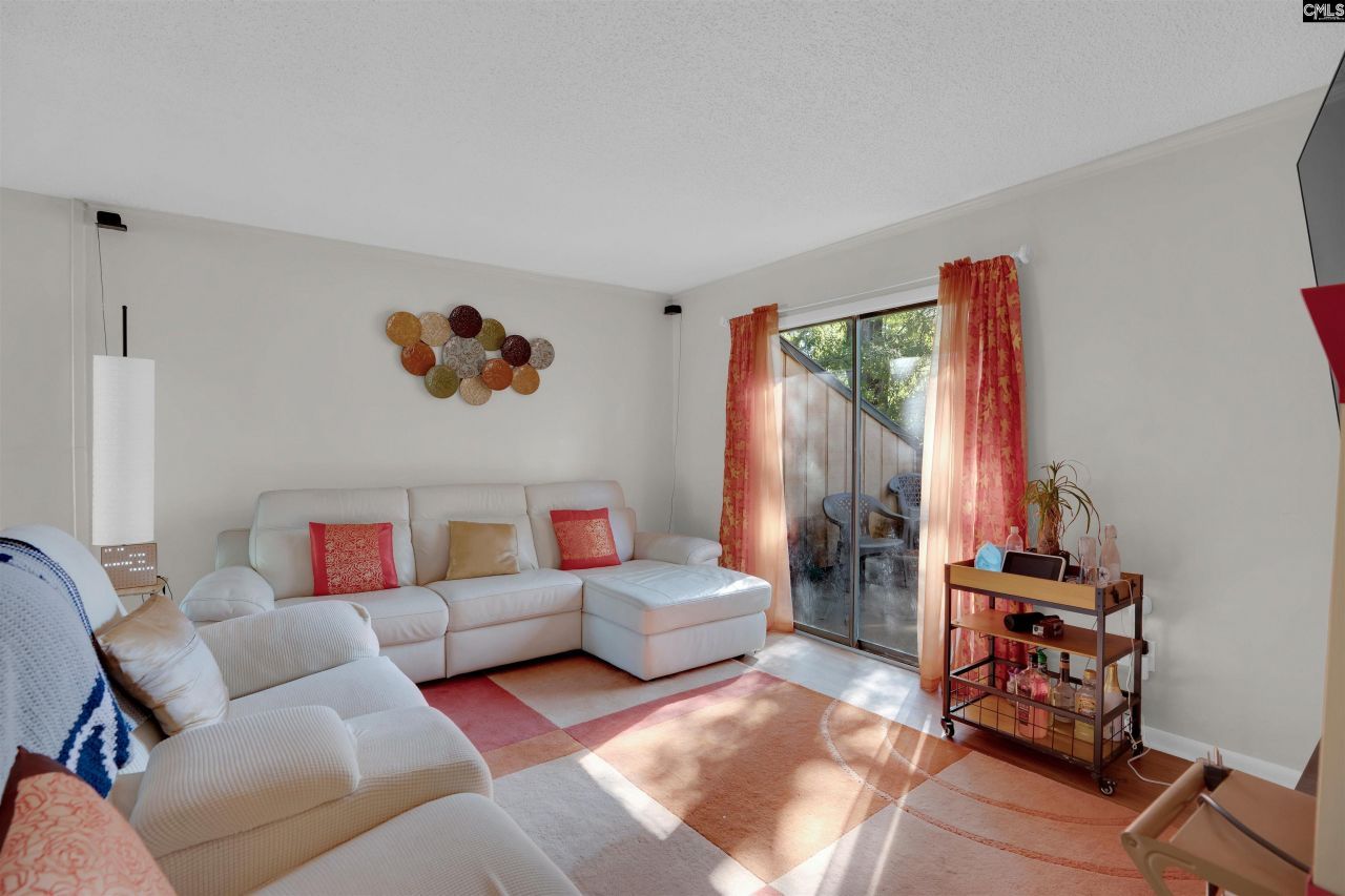 205 Timber Court Photo 15