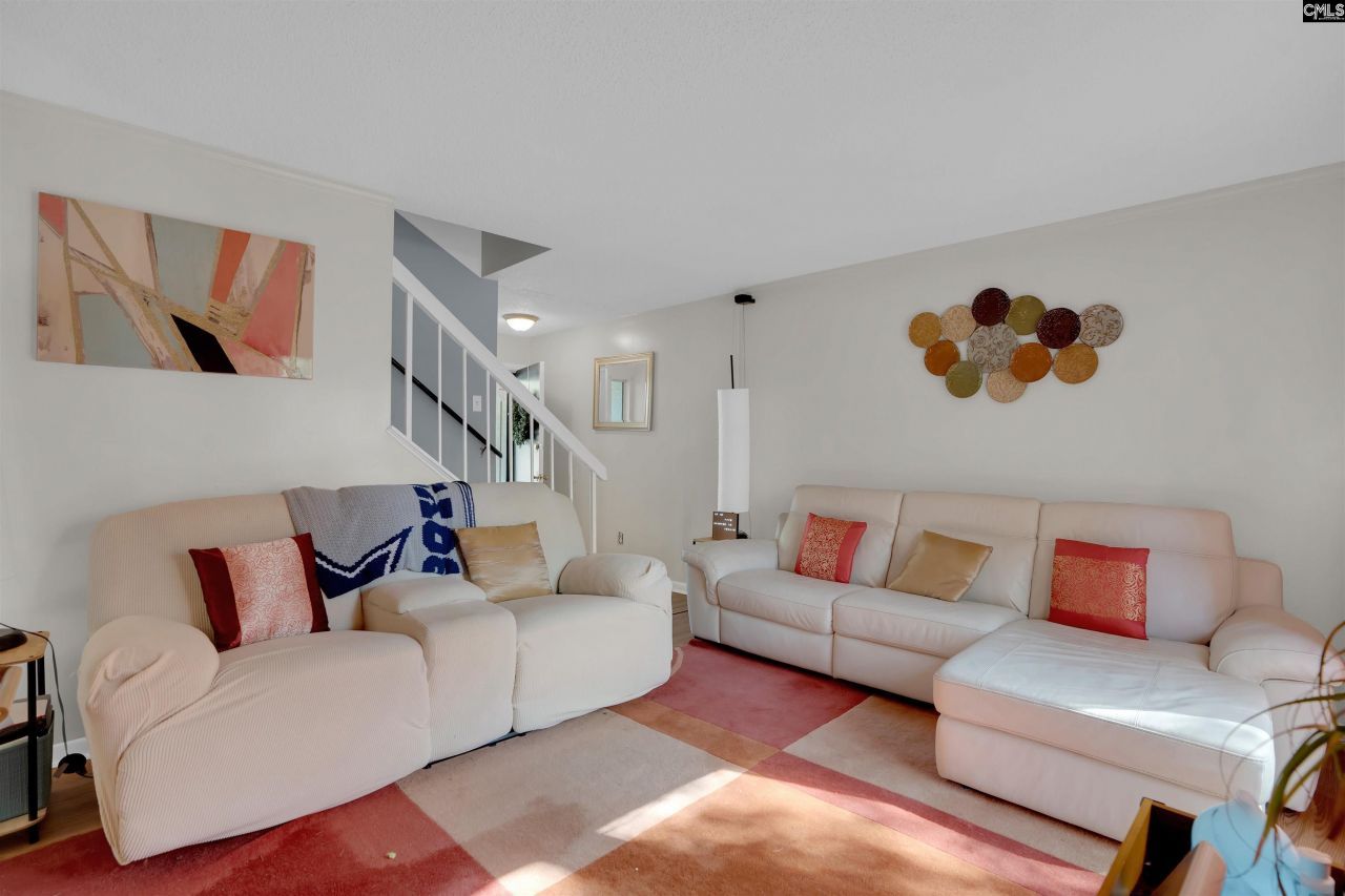 205 Timber Court Photo 16