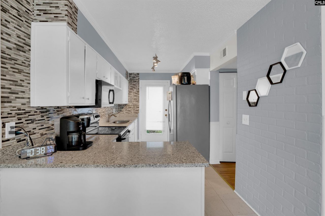 205 Timber Court Photo 24