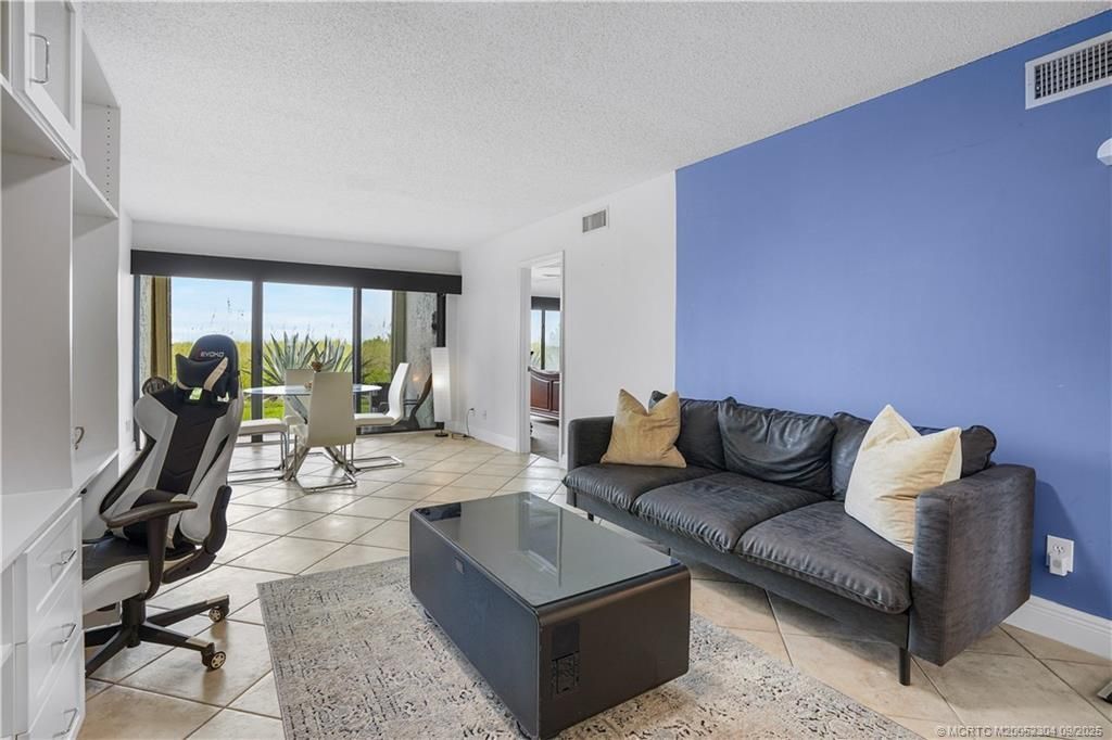 10310 S Ocean Drive, Unit 107, Jensen Beach, FL 34957 Photo