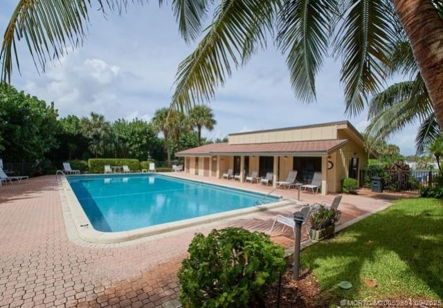 10310 S Ocean Drive, Unit 107, Jensen Beach, FL 34957 Photo