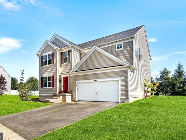 323 PIGOTT DRIVE, FLORENCE, NJ 08518