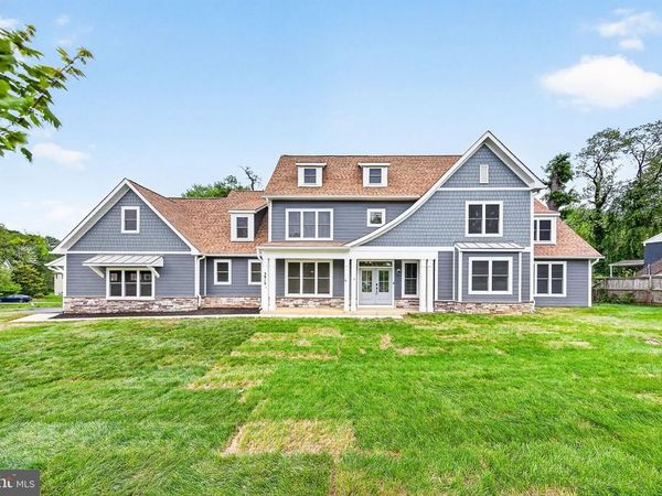 3913 VICTORIA OAKS TRAIL, ANNANDALE, VA 22003