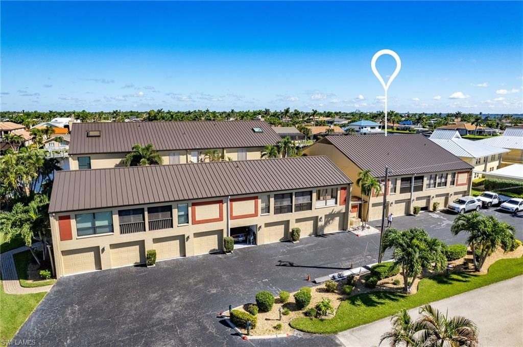 1907 SE 40th Ter, Unit 102, Cape Coral, FL 33904 Photo