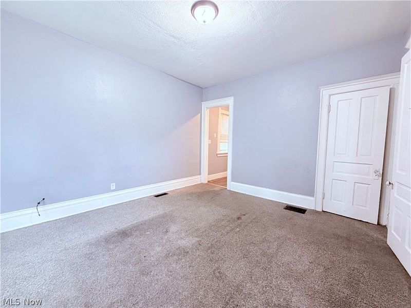 318 Courtland Avenue, Toledo, OH 43609 Photo 10