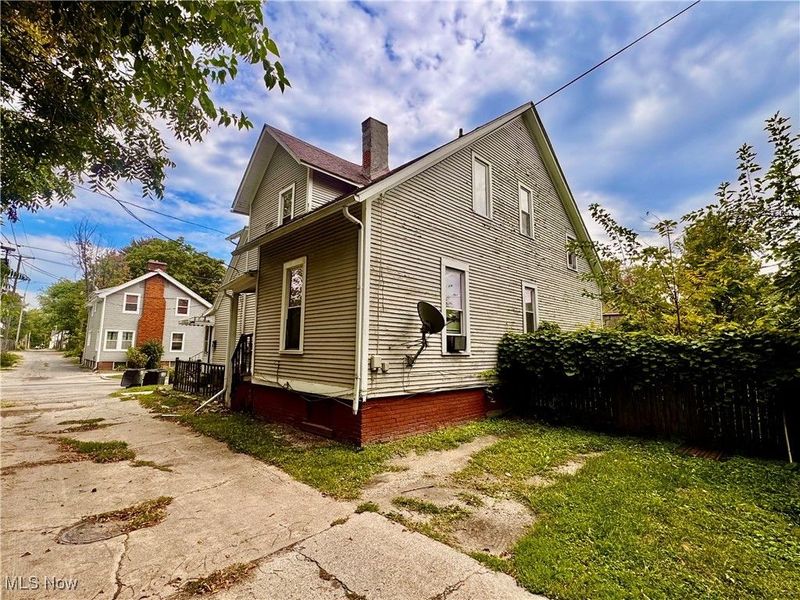 318 Courtland Avenue, Toledo, OH 43609 Photo 20