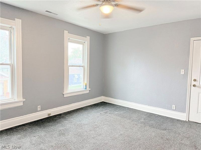 318 Courtland Avenue, Toledo, OH 43609 Photo 4