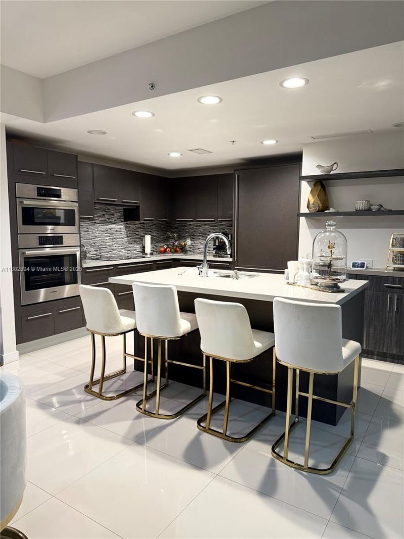 7661 NW 107th Ave, Unit 303, Doral, FL 33178 Photo