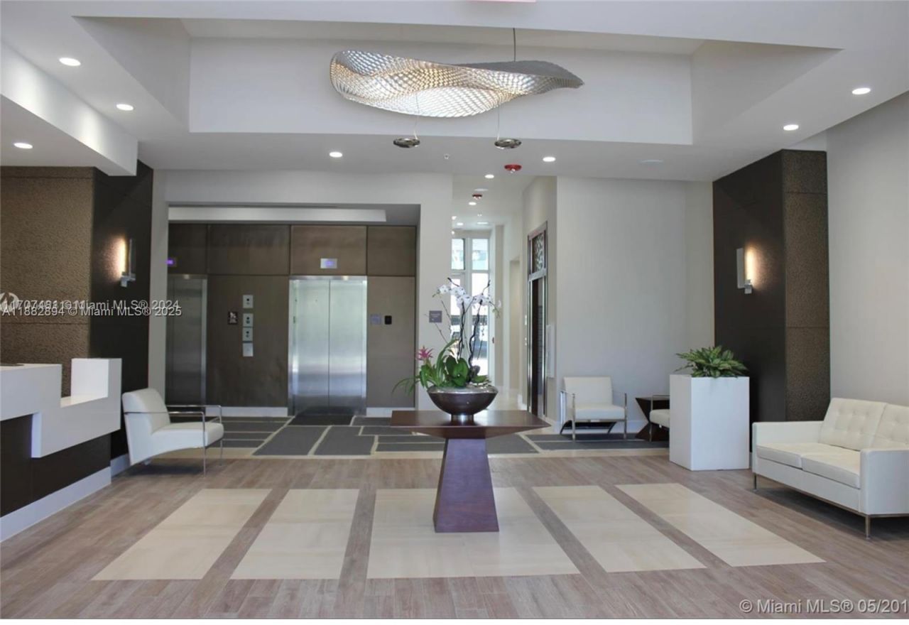 7661 NW 107th Ave, Unit 303, Doral, FL 33178 Photo