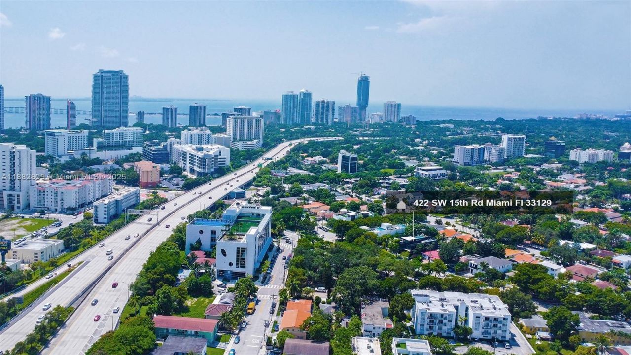 420 SW 15th Rd, Miami, FL 33129 Photo