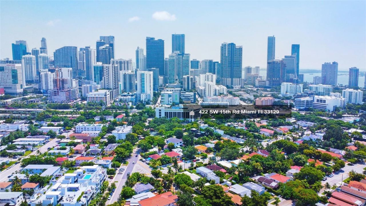 420 SW 15th Rd, Miami, FL 33129 Photo