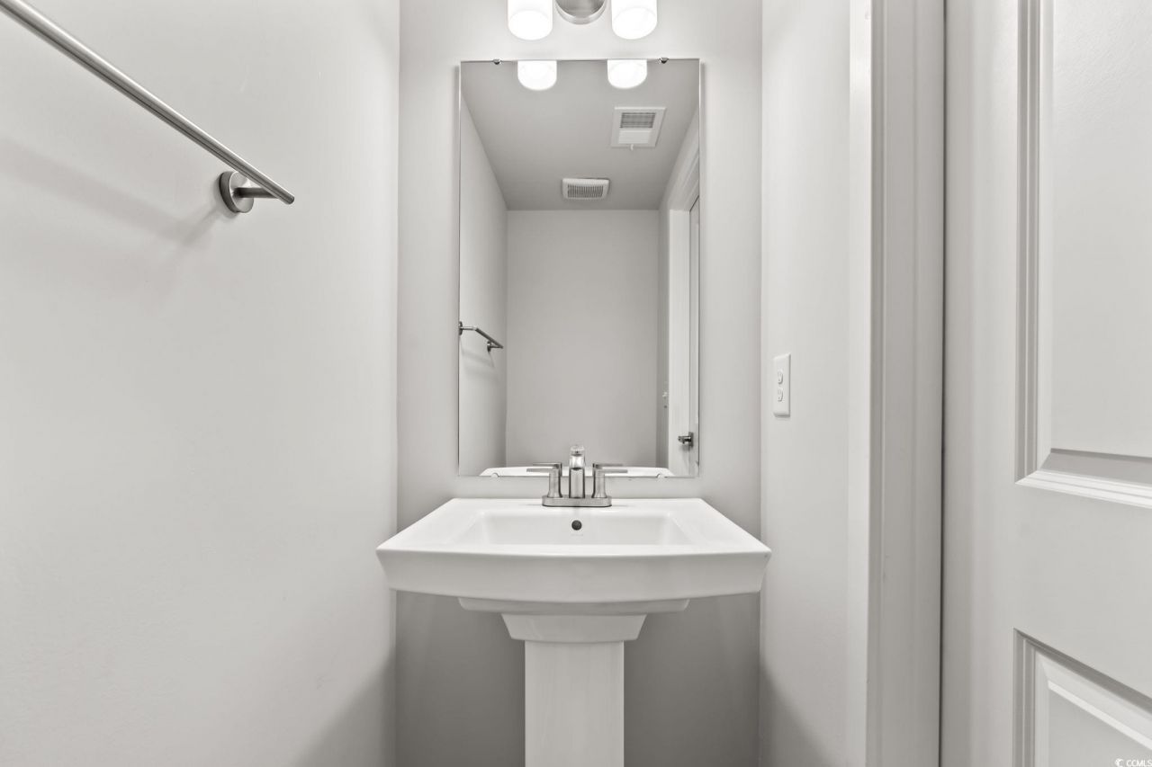 5315 Good Hope Circle Photo 34