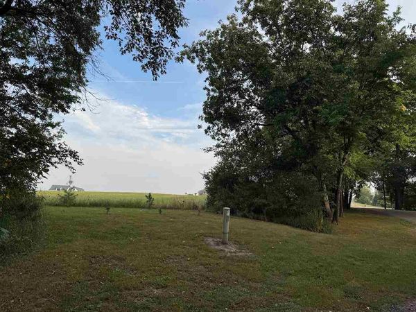 25736 Golden Pond Ln SE, Lot 17, Lone Tree, IA 52755