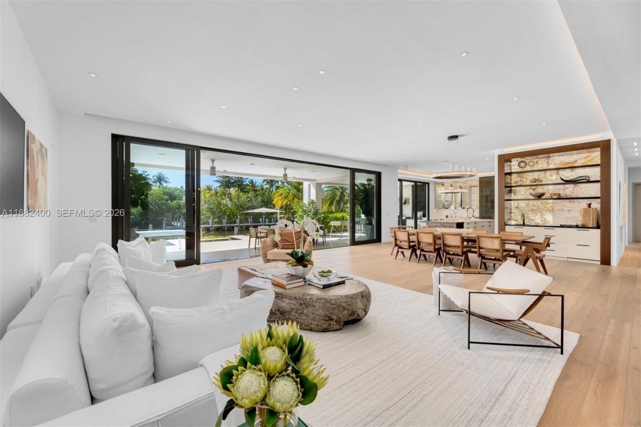 9360 Balada St, Coral Gables, FL 33156 Photo