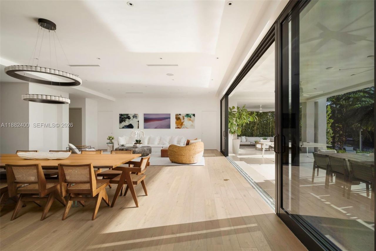 9360 Balada St, Coral Gables, FL 33156 Photo