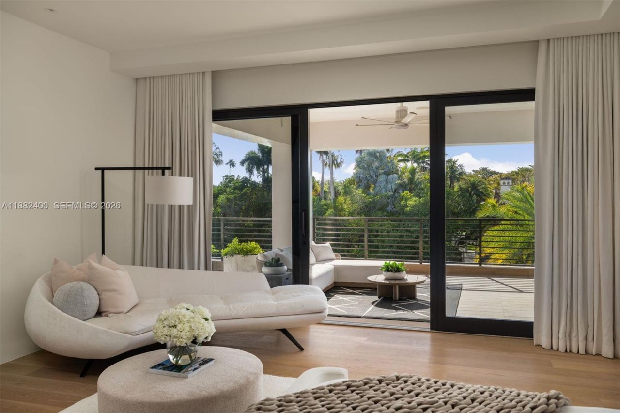 9360 Balada St, Coral Gables, FL 33156 Photo