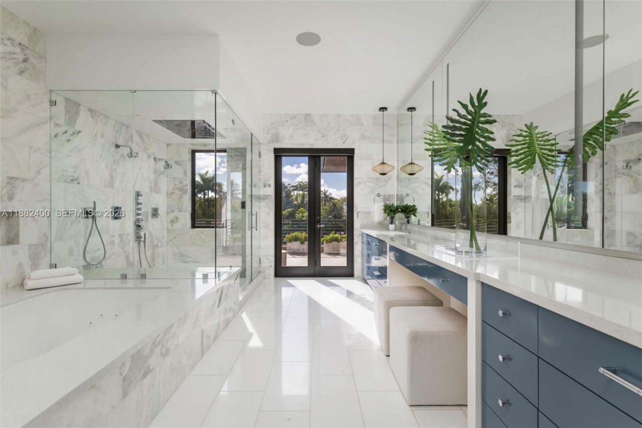 9360 Balada St, Coral Gables, FL 33156 Photo