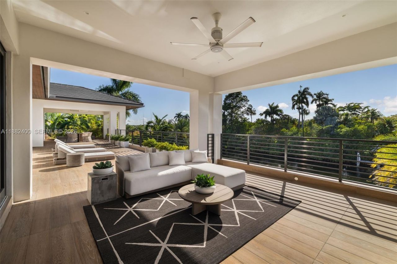 9360 Balada St, Coral Gables, FL 33156 Photo