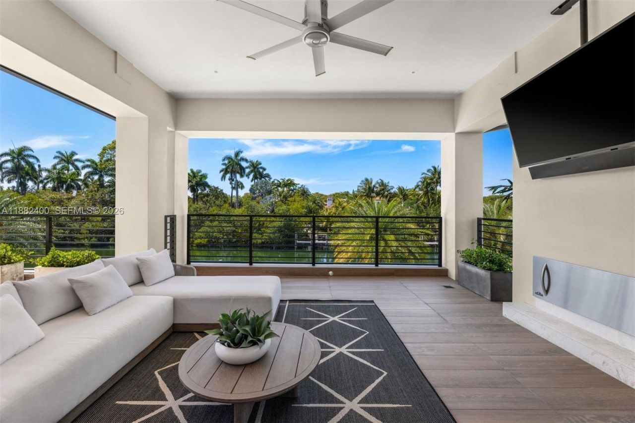 9360 Balada St, Coral Gables, FL 33156 Photo