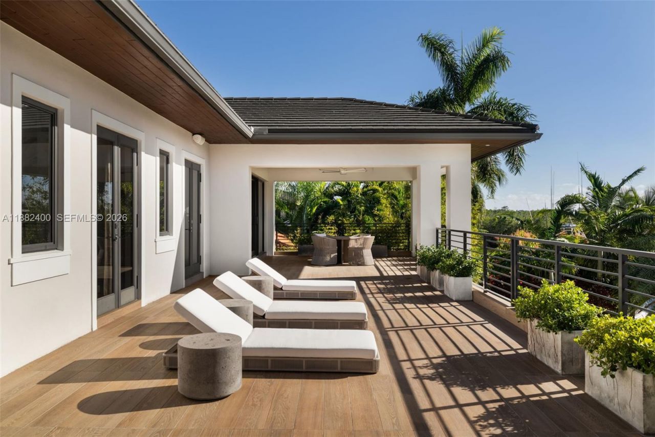 9360 Balada St, Coral Gables, FL 33156 Photo