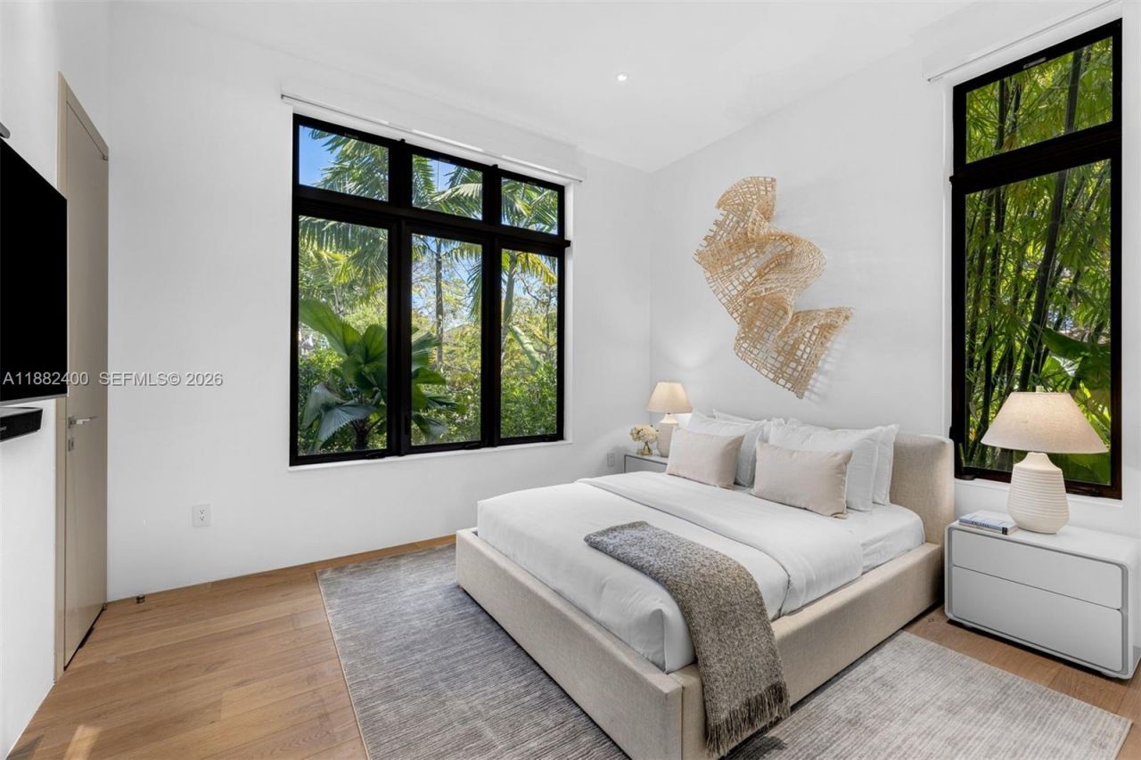 9360 Balada St, Coral Gables, FL 33156 Photo