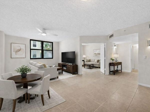 651 Okeechobee Boulevard, Unit 302, West Palm Beach, FL 33401