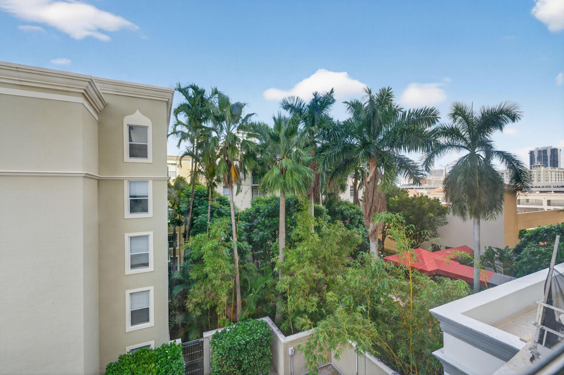 651 Okeechobee Boulevard, Unit 302, West Palm Beach, FL 33401 Photo