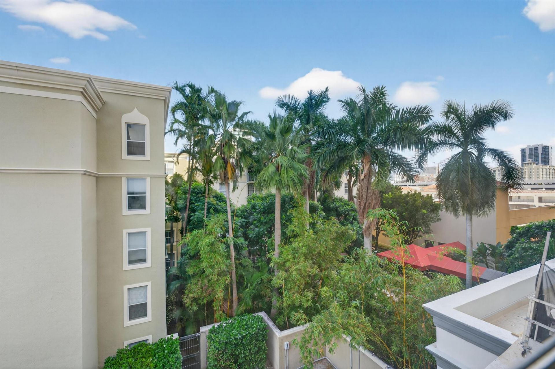 651 Okeechobee Boulevard, Unit 302, West Palm Beach, FL 33401 Photo