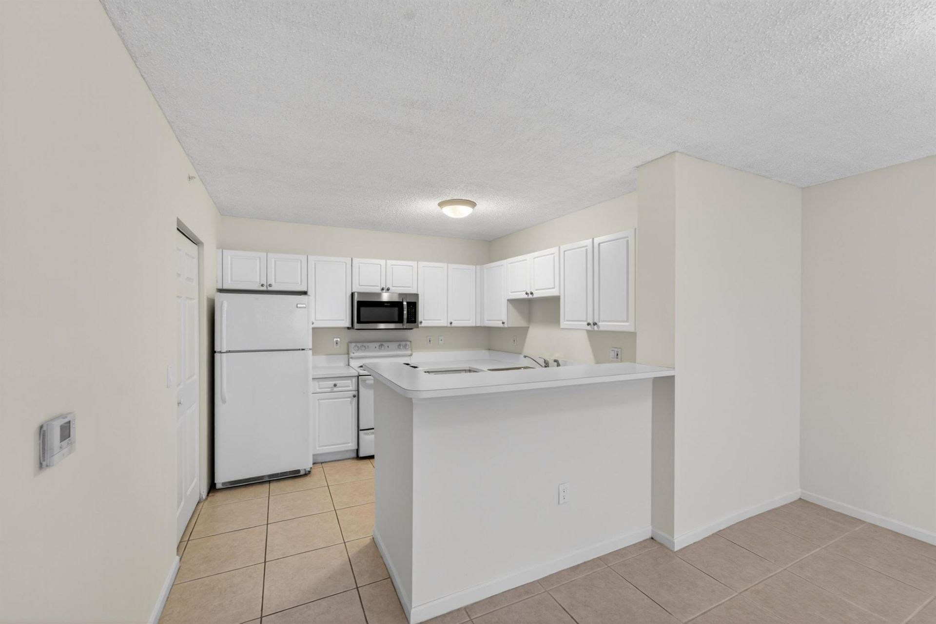 651 Okeechobee Boulevard, Unit 302, West Palm Beach, FL 33401 Photo