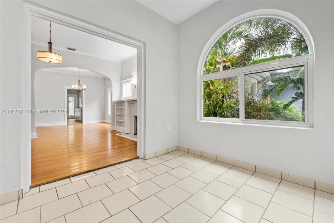 34 SW 18th Rd, Miami, FL 33129 Photo