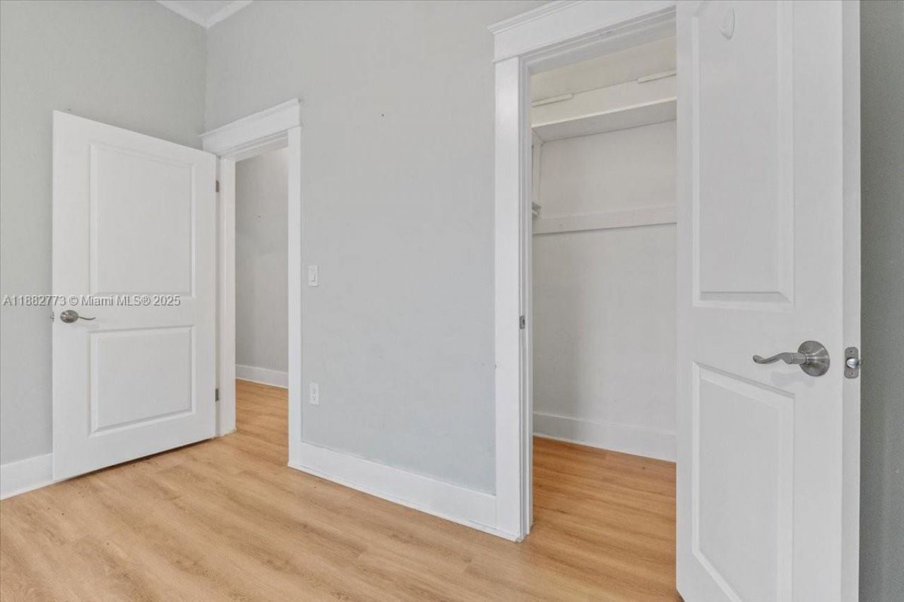 34 SW 18th Rd, Miami, FL 33129 Photo